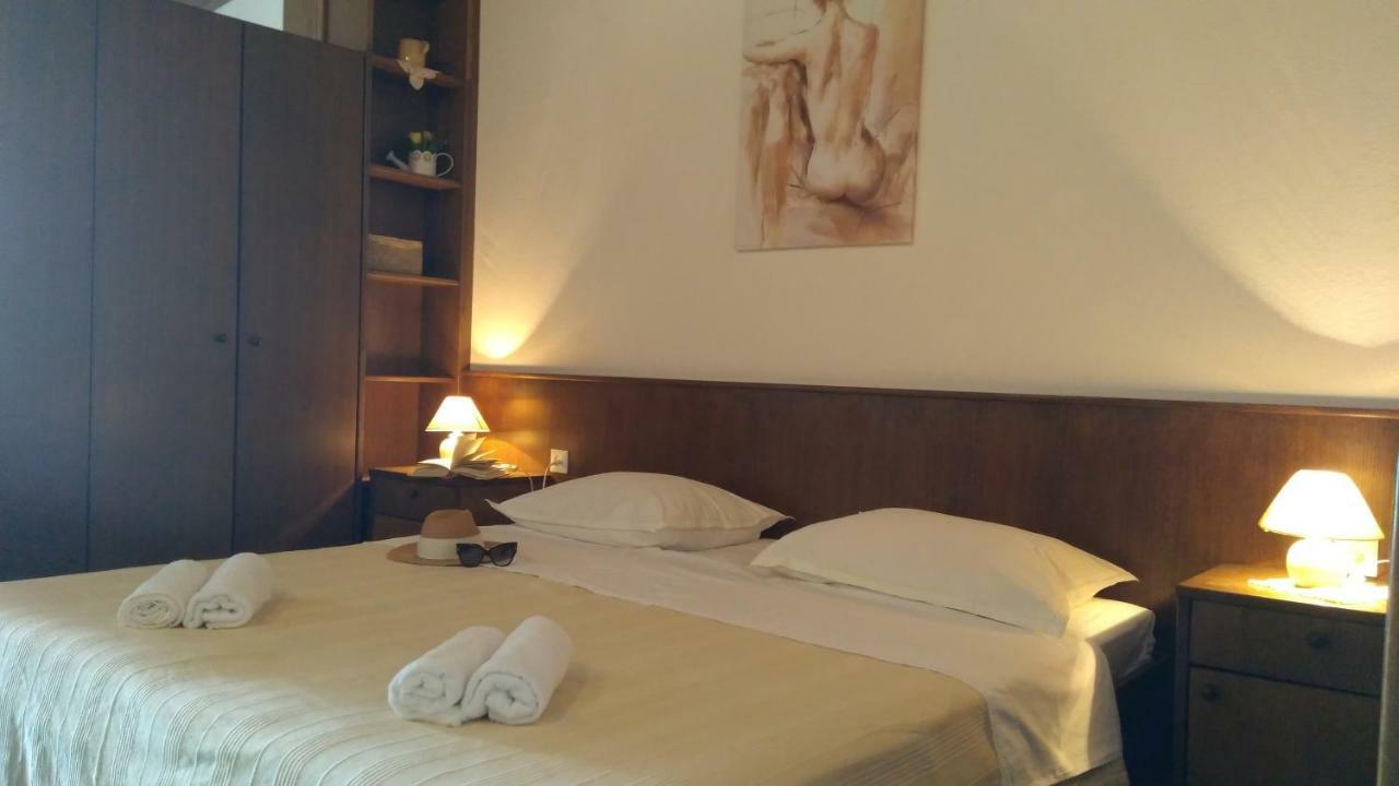 House Nede Medic Hotel Brela Exterior photo